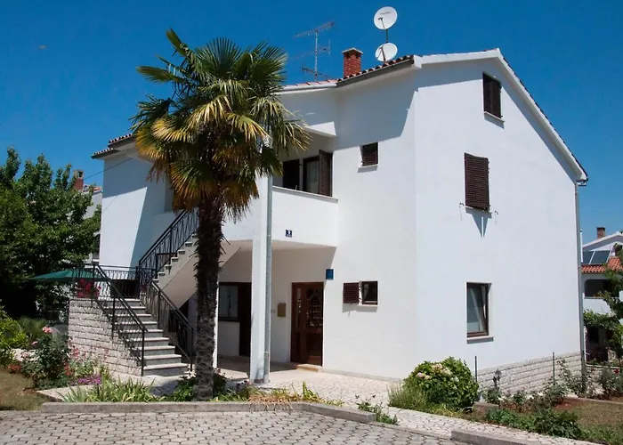 Apartman Laura's Facing The Garden Poreč